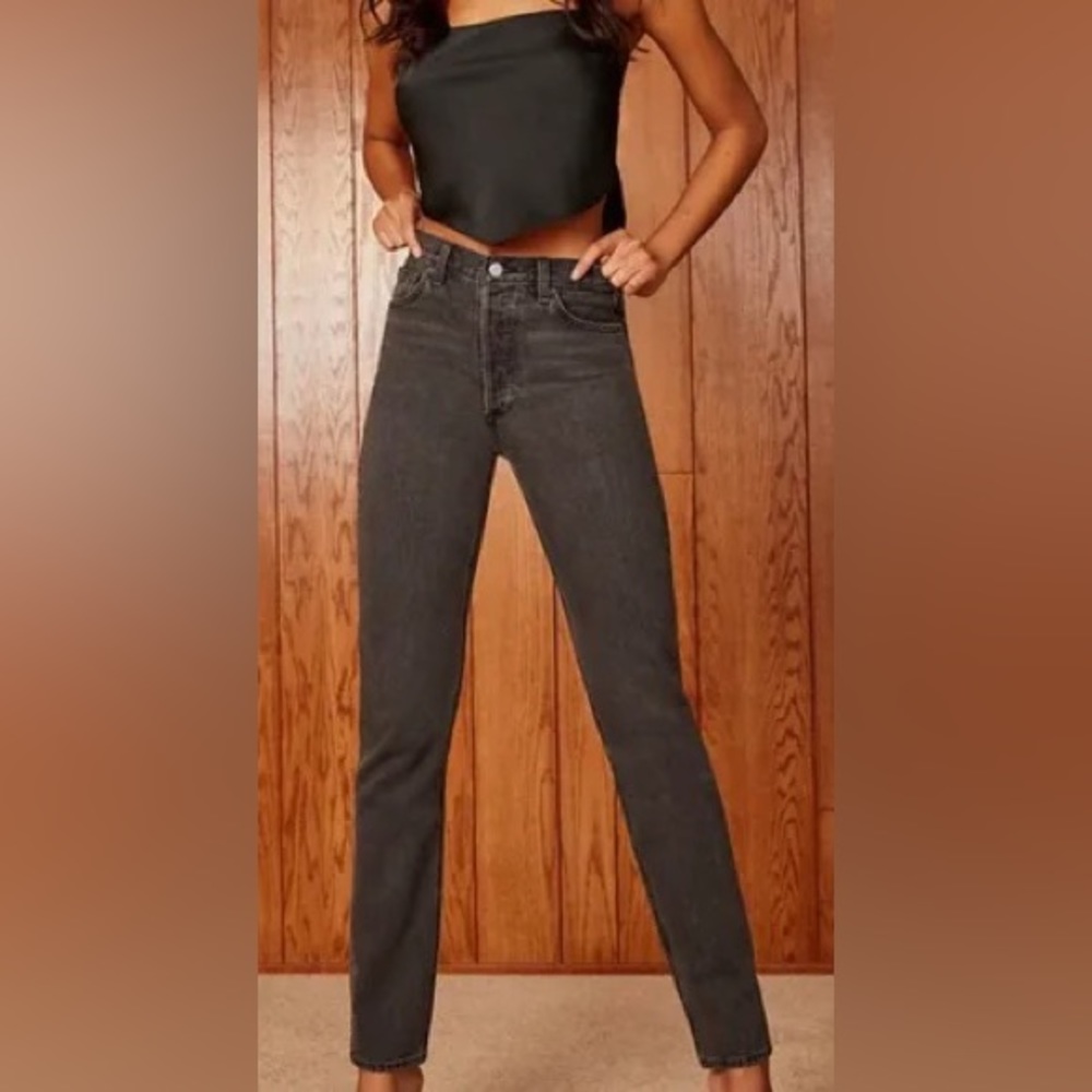Aritzia Denim Forum Nina stovepipe black jeans
